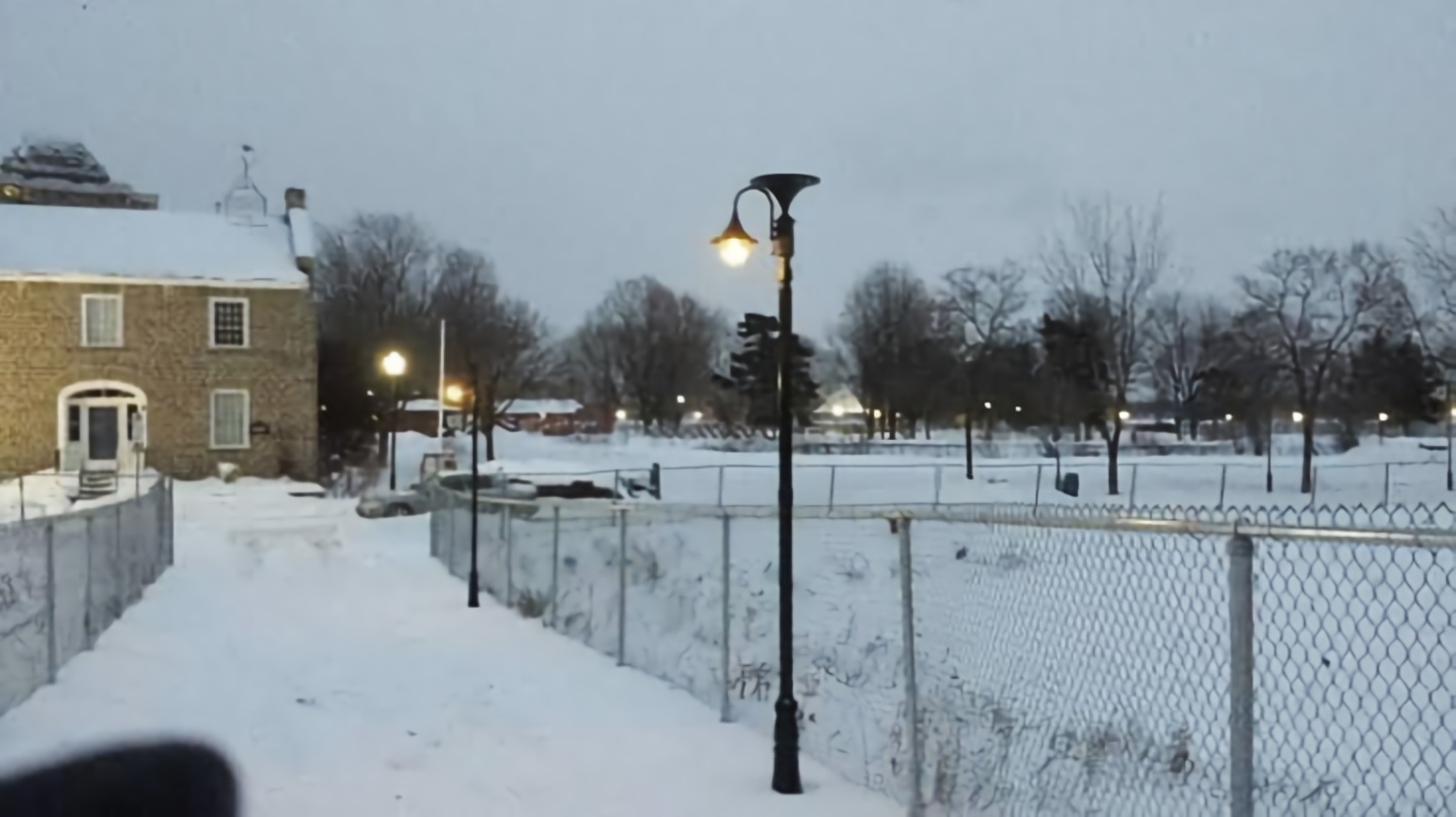 Do Solar Lights Work in Winter? How To Improve Performance in Cold Weather