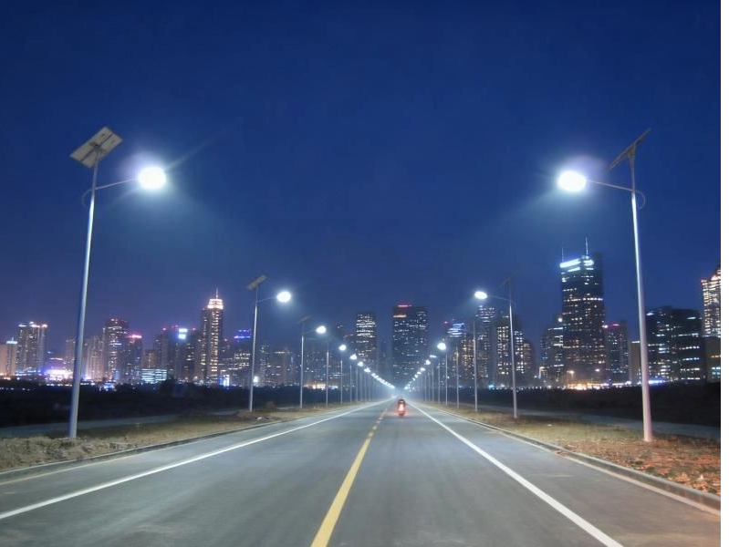 Solar Street Light Warranty Guide: What Should B2B Buyers Check Before Signing a Contract? (2026)