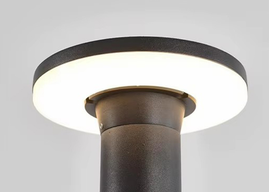 IP65 LED lawn light for outdoor use